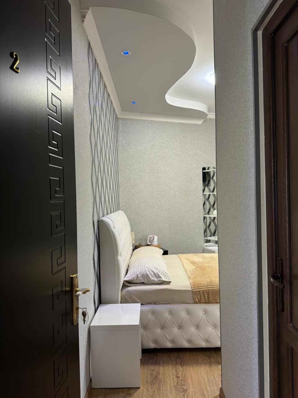 Hotel Aisi Koutaïssi Extérieur photo