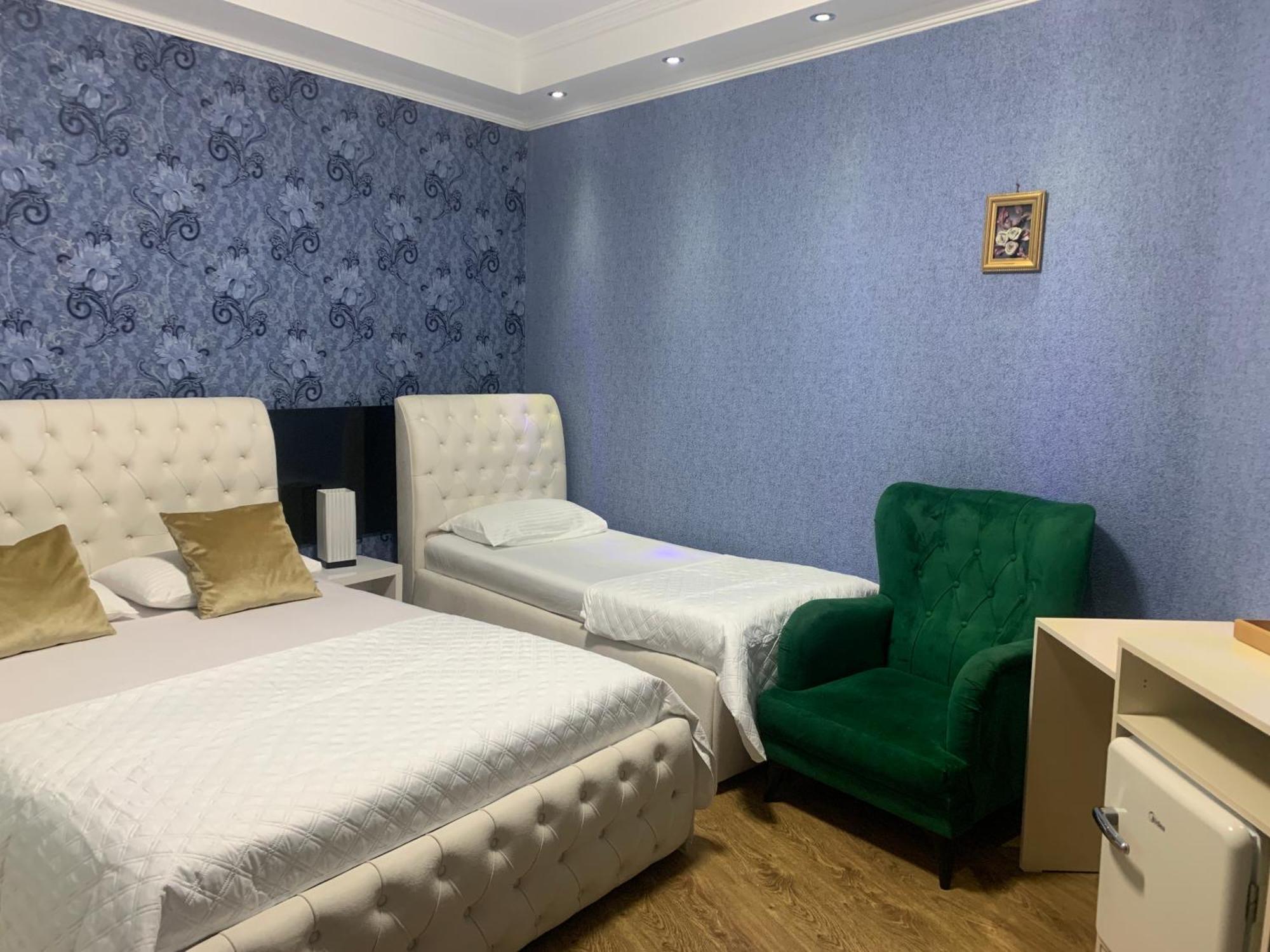 Hotel Aisi Koutaïssi Extérieur photo